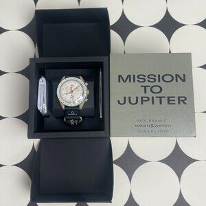 MOONSWATCH: MISSION TO JUPITER Omega x Swatch